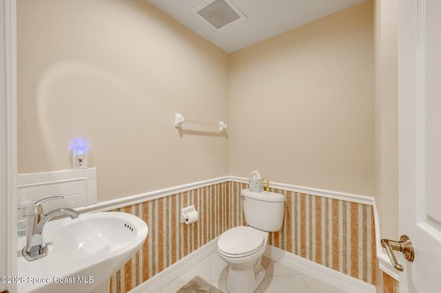 130 Warsteiner Way 203, Indialantic, FL 32903