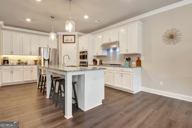 510 Timberbrook Drive, Sharpsburg, GA 30277