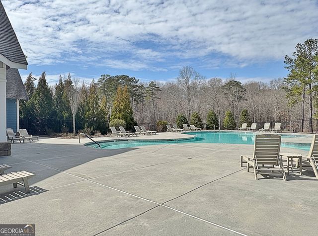 510 Timberbrook Drive, Sharpsburg, GA 30277