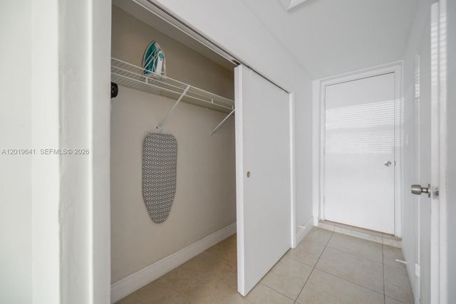 225 NW 14th Ave 225, Miami, FL 33125