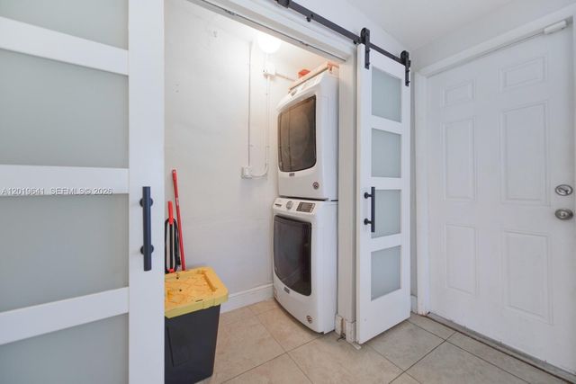 225 NW 14th Ave 225, Miami, FL 33125