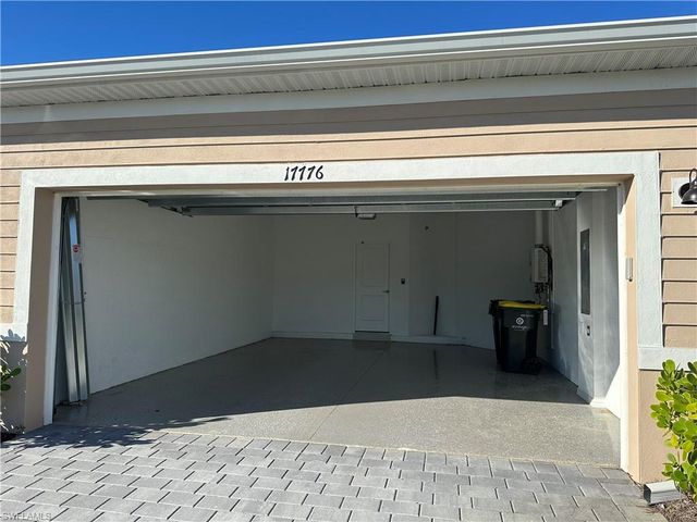 17776 Palmetto Pass LN, Punta Gorda, FL 33982