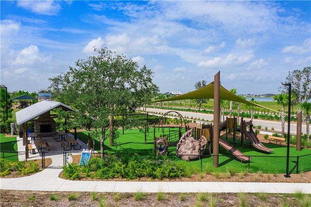 17776 Palmetto Pass LN, Punta Gorda, FL 33982
