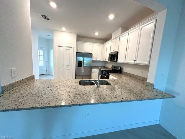 17776 Palmetto Pass LN, Punta Gorda, FL 33982
