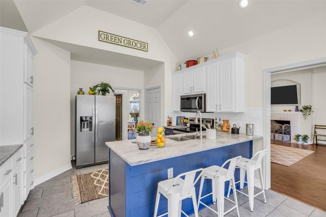 129 April Point Place, Conroe, TX 77356