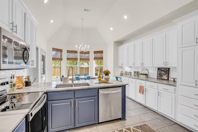 129 April Point Place, Conroe, TX 77356