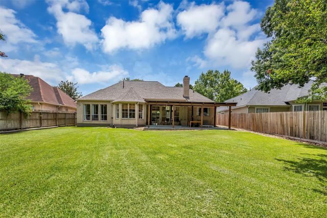 129 April Point Place, Conroe, TX 77356