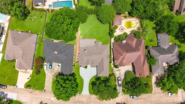 129 April Point Place, Conroe, TX 77356