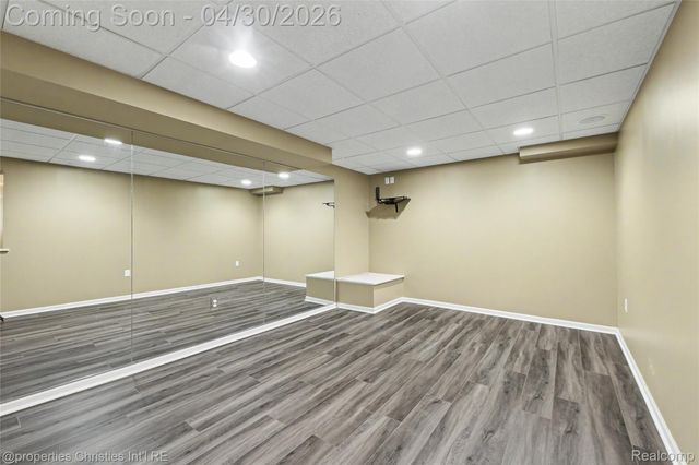 1811 Blue Grass Drive, Rochester Hills, MI 48306