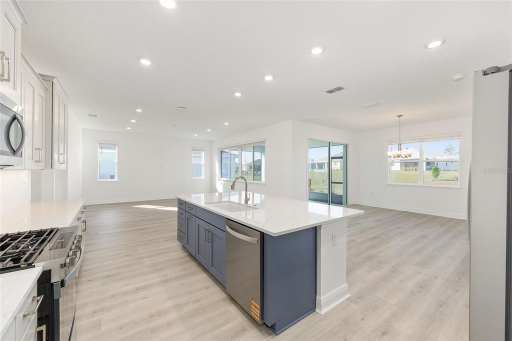 Image 19 of property listing at 10055 SW 106TH CIRCLE, Ocala, FL 34481