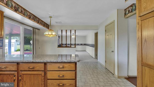 672 BRIGHTON DR, Hatfield, PA 19440
