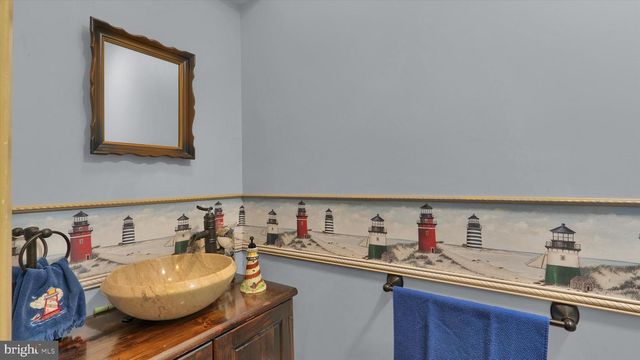 672 BRIGHTON DR, Hatfield, PA 19440