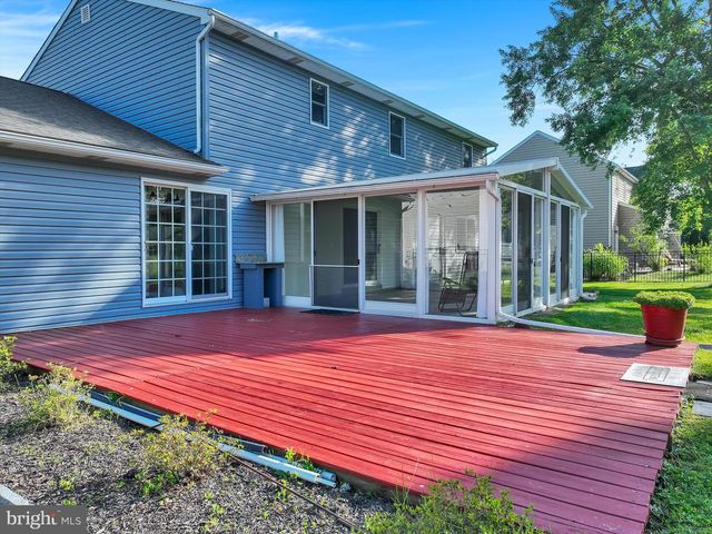 672 BRIGHTON DR, Hatfield, PA 19440