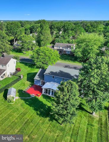 672 BRIGHTON DR, Hatfield, PA 19440