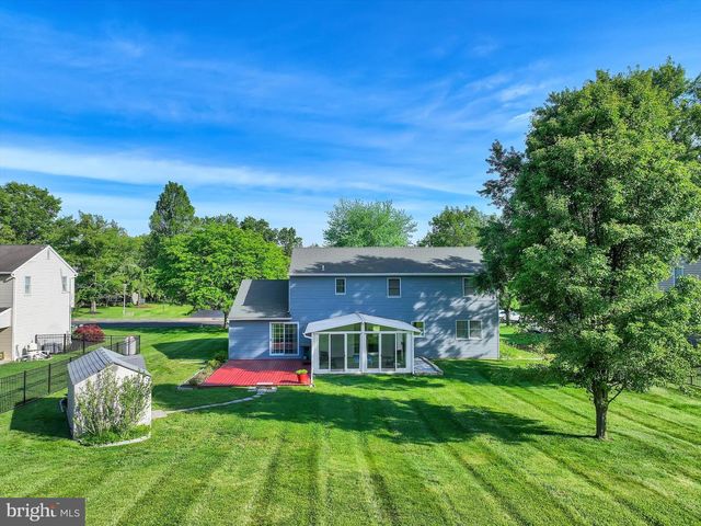 672 BRIGHTON DR, Hatfield, PA 19440