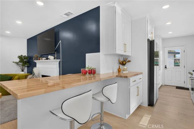 619 W Chapman, Placentia, CA 92870