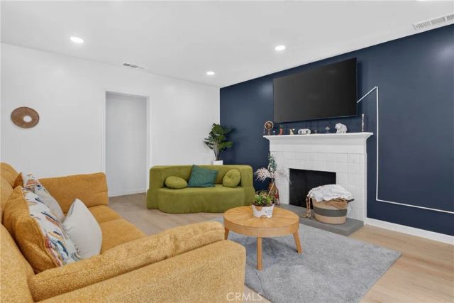 619 W Chapman, Placentia, CA 92870
