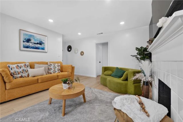 619 W Chapman, Placentia, CA 92870
