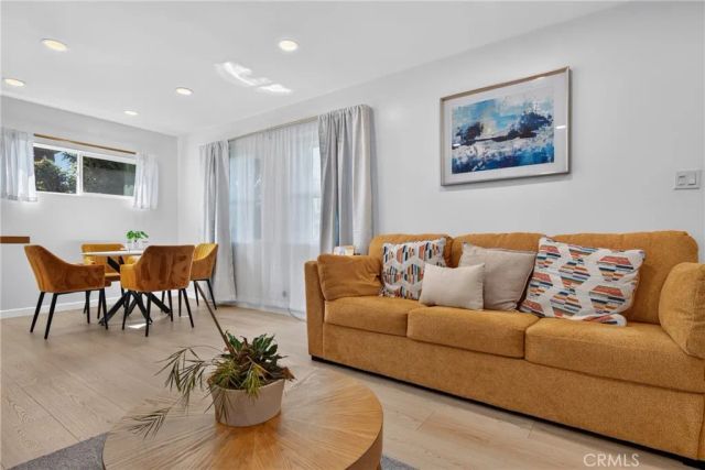 619 W Chapman, Placentia, CA 92870