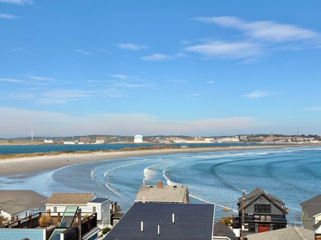 18 Lennox Road 2, Nahant, MA 01908