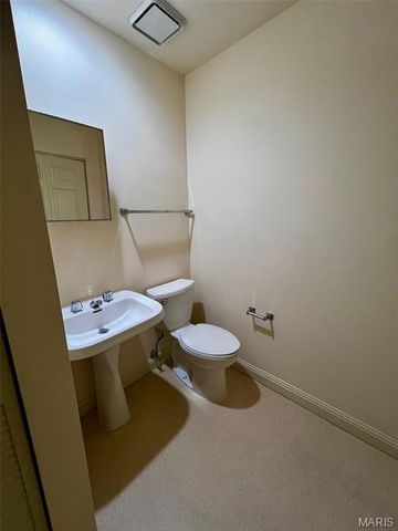 2317 S 10th Street, St Louis, MO 63104