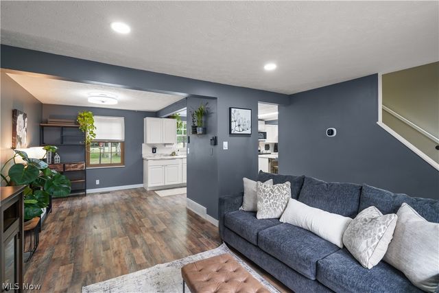3464 Ensign Cove, Aurora, OH 44202