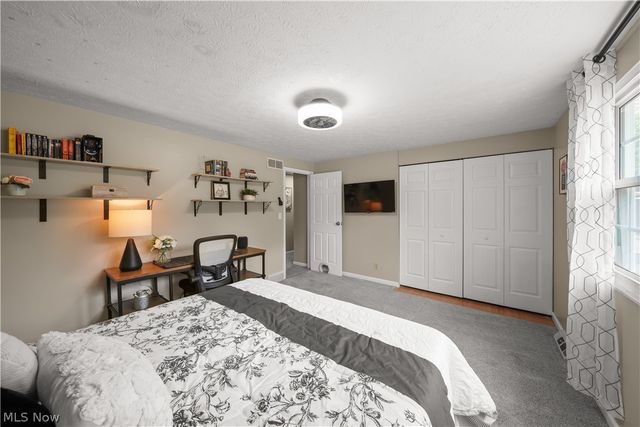 3464 Ensign Cove, Aurora, OH 44202
