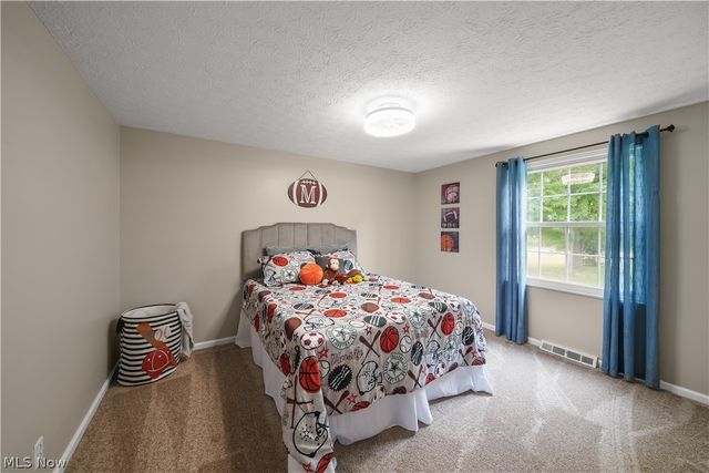 3464 Ensign Cove, Aurora, OH 44202