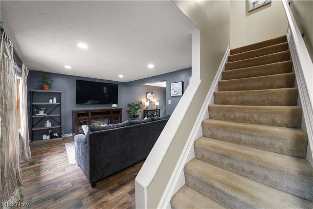 3464 Ensign Cove, Aurora, OH 44202