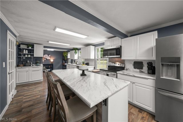3464 Ensign Cove, Aurora, OH 44202