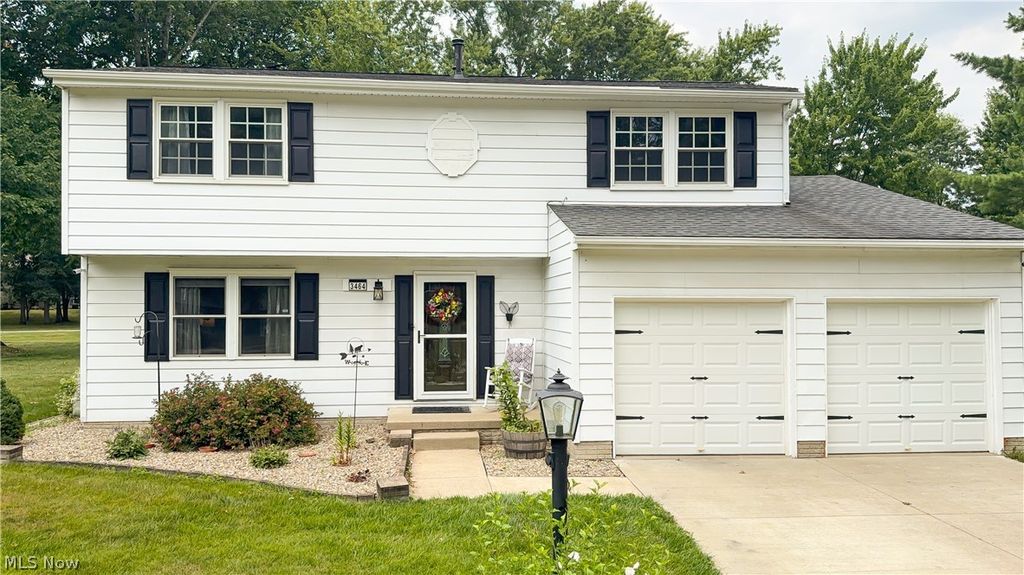 3464 Ensign Cove, Aurora, OH 44202
