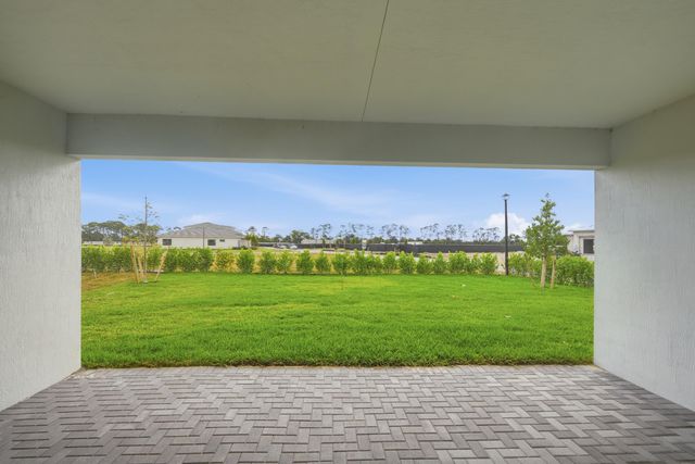 7707 Laurel Park Drive, Lake Worth, FL 33449