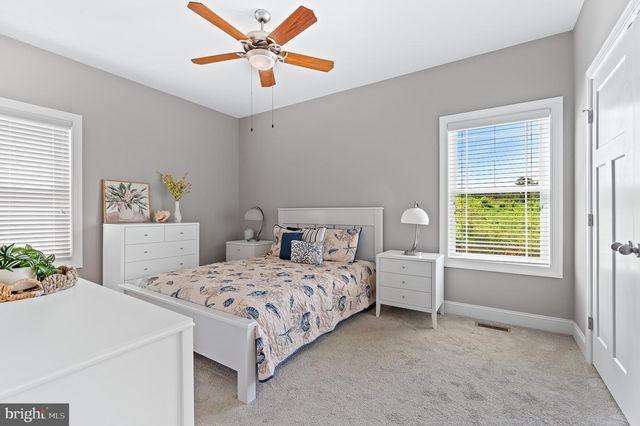 1103 EMERALD CREST DR, Bedford, VA 24523