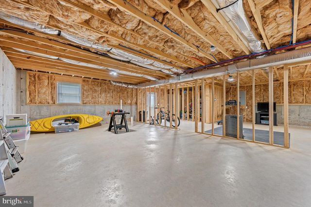 1103 EMERALD CREST DR, Bedford, VA 24523