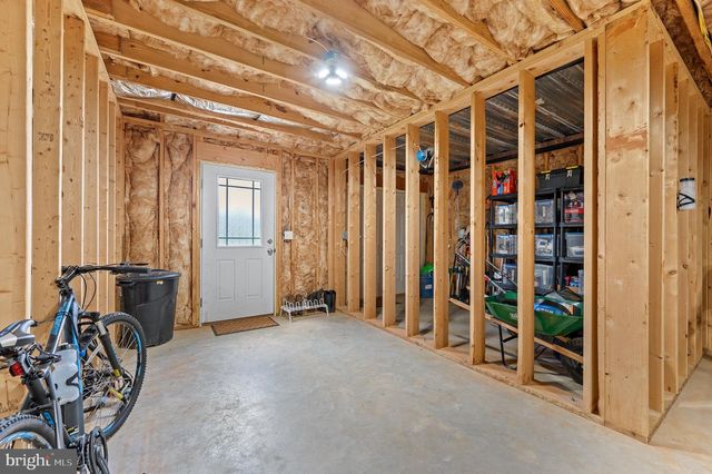 1103 EMERALD CREST DR, Bedford, VA 24523