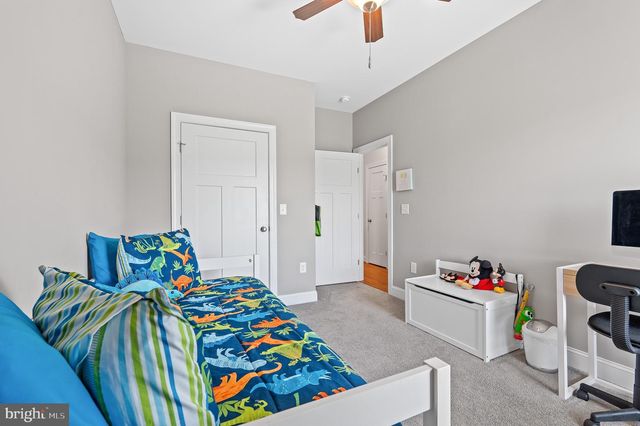 1103 EMERALD CREST DR, Bedford, VA 24523