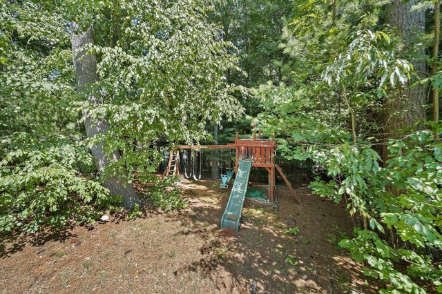 49 Lantern Ln, Pembroke, MA 02359