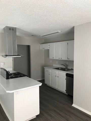 437 Meadow Street, Saginaw, TX 76179