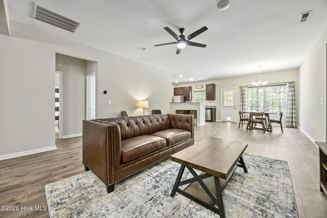 917 Cardinal Place, Vass, NC 28394