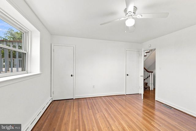 260 BLOSSOM HILL DR, Lancaster, PA 17601