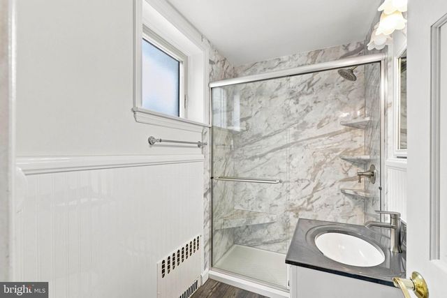 260 BLOSSOM HILL DR, Lancaster, PA 17601