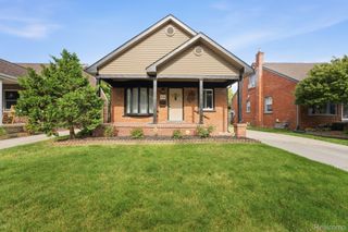 9636 Quandt Avenue, Allen Park, MI 48101