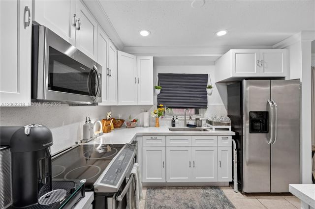 5122 SW 92nd Terrace, Cooper City, FL 33328
