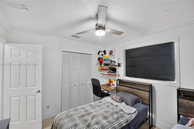 5122 SW 92nd Terrace, Cooper City, FL 33328