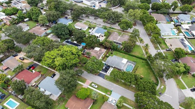 5122 SW 92nd Terrace, Cooper City, FL 33328