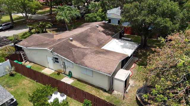 5122 SW 92nd Terrace, Cooper City, FL 33328