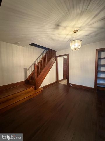 209 HARVEY AVE, Doylestown, PA 18901