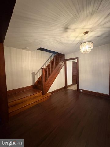 209 HARVEY AVE, Doylestown, PA 18901