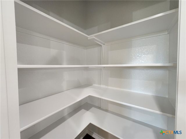 718 Golden Eagle Drive, Salado, TX 76571