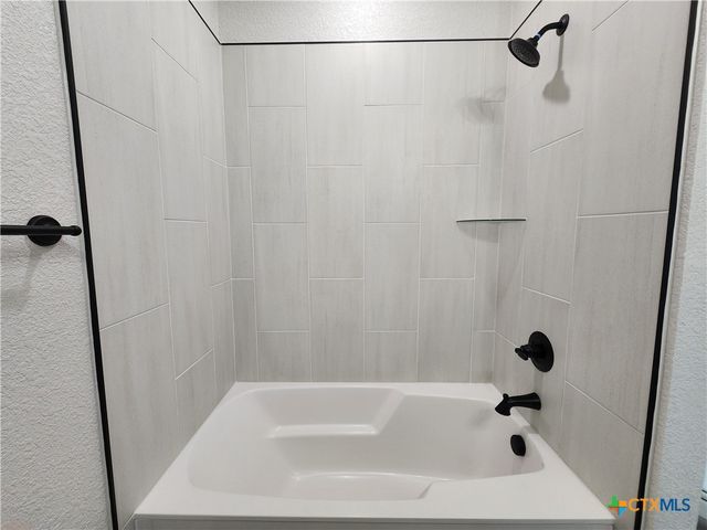 718 Golden Eagle Drive, Salado, TX 76571